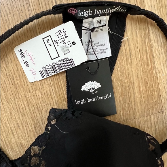 Gorgeous Lingerie Robe and Thong Set - Picture 11 of 13